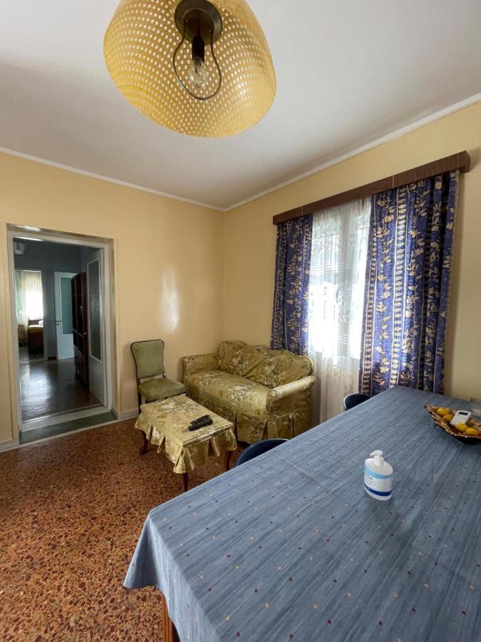 Appartamento Odysseus Vrontádos Esterno foto